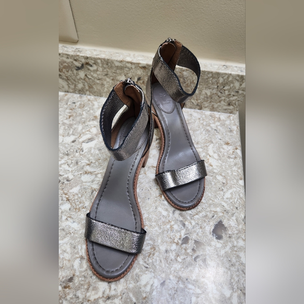 Frye Brielle Silver Heeled Sandal